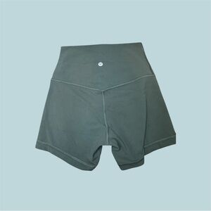 lululemon athletica sage green align shorts